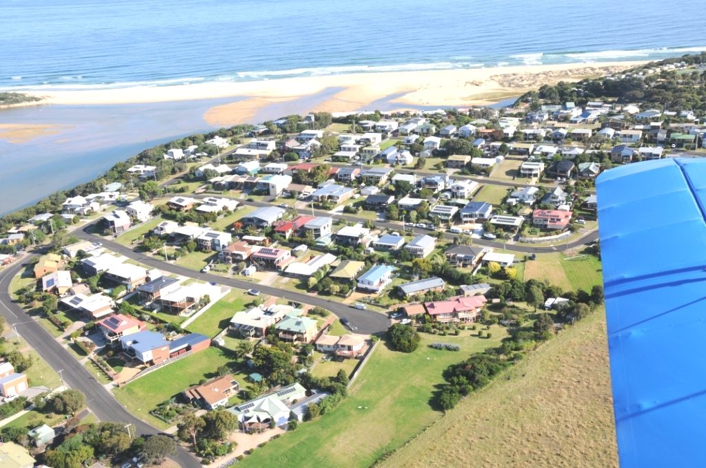 Manns Beach Bandicoot Adventure Flights Tiger Moth GWG Bandicoot Adventure Flights Lakes Entrance